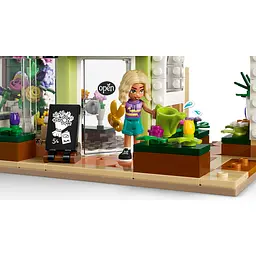 Конструктор LEGO Friends Творча квіткова крамниця (42693) - мініатюра 9