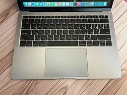 Ноутбук Apple MacBook Air 13" i5-8210Y/16/256 (FVFZL25PLYWP) Б/в - мініатюра 2