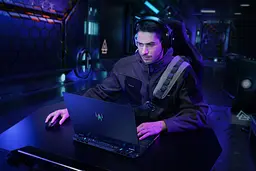 Ноутбук Acer Predator Helios 16 PH16-73 16" OLED Intel U9-275HX 64GB F2TB NVD5090-24 Win11P чорний - мініатюра 6