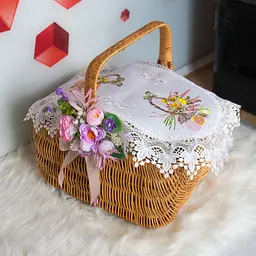 Вишита серветка на пасхальний кошик з ажурним мереживом 40х60 см №39, Kitchen Master Білий 86069 - мініатюра 3