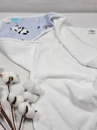 Дитячий рушничок-куточок 80х80 a.l.babybox Панда на кульках Біле - мініатюра 4