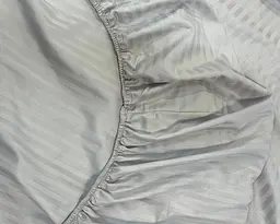 Постільна білизна LARA сатин-страйп LUX light gray d13177е160 з простирадлом на резинці 160х200х25 євро - мініатюра 5