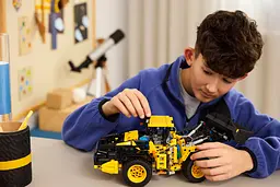 Конструктор LEGO Technic Колісний навантажувач Volvo L120 Electric 973 деталі (42209) - мініатюра 17