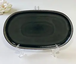 Тарілка овал 23,5x14x2 см "Новел"