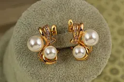 Сережки Xuping Jewelry Бант з двома крупними перлинами 2,1 см золотисті