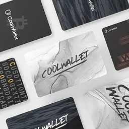 Набір криптогаманців CoolWallet Go із 2 метакартками з кодом (CWGOCM) - мініатюра 2
