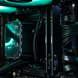 Комп'ютер Dominator_4938 (RTX 5070 Ti, Core i7 14700KF, DDR5 64 Гб, SSD 2 ТБ) - мініатюра 2