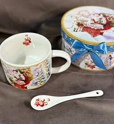 Чашка новорічна R36240 Home Time for gifts керамічна з ложкою в подарунковій коробці 280 мл Біла - мініатюра 5