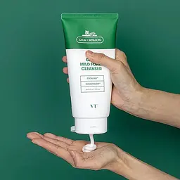 Ніжна пінка для вмивання VT Cosmetics Cica Mild Foam Cleanser 300 мл (VTC105) - мініатюра 3