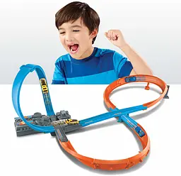 Трек з машинкою Hot Wheels Шалена вісімка (GGF92) - мініатюра 5