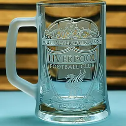 Пивний келих 660 мл Liverpool з гравіюванням подарунок для фаната ФК Ліверпуль футбольний кухоль Салах