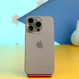 Смартфон Apple iPhone 15 Pro 128GB Natural Titanium (MTUX3) Б/В [173152]