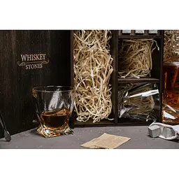 Подарунковий набір віскі Whiskey Stones з камінням для віскі в дерев'яному пеналі №3 + декантер і 2 склянки + щипці + мішечок - мініатюра 4