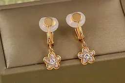 Сережки кліпси Xuping Jewelry миозонис 2,7 см золотисті
