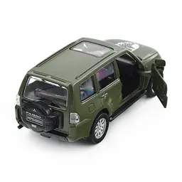 Автомодель TechnoDrive Шеврони Героїв Mitsubishi Pajero 4WD Turbo 93 ОМБр (250283M) - мініатюра 8