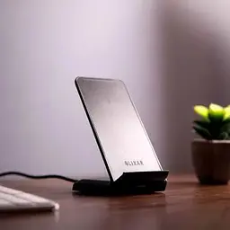 Підставка бездротового зарядного пристрою Olixar 15W - чорний - мініатюра 2