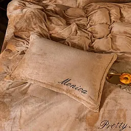 Постільна білизна євро з простирадлом на резинці з велюру Koloco Monika 20056 200х230 см бежева - мініатюра 4