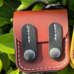 Шкіряний футляр Briefcase для навушників AirPods 1/2 Brown / Black - мініатюра 2