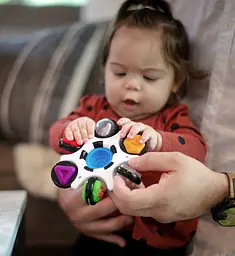 Розвиваюча іграшка Baby Einstein Curiosity Clutch (12491) - мініатюра 4