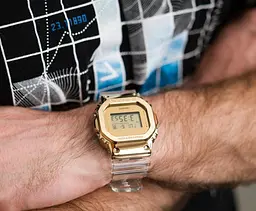 Годинник Casio GM-5600SG-9ER - мініатюра 4