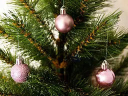 Набір ялинкових куль House of Seasons 3 см 30 шт бузкові (8720362101604) - мініатюра 3
