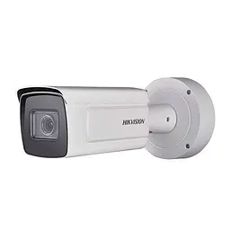 Відеокамера iDS-2CD7A26G0/P-IZHS (C) Hikvision 2Mp f=2.8-12mm (99-00006343)