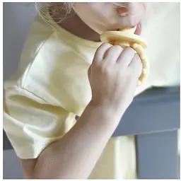 Пустушка силіконова MinikOiOi Basics Gumy Mellow Yellow (101220006) - мініатюра 2