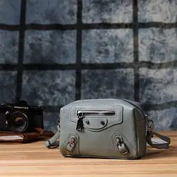 Елегантна жіноча сумка з натуральної шкіри із сучасним декором Vintage 22925 блакитна - мініатюра 9