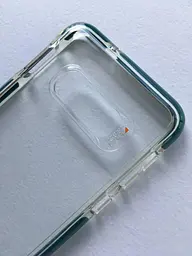 Протиударний прозорий чохол GEAR4 Piccadilly D3O з антимікробним покриттям для Samsung Galaxy S10e Clear Black - мініатюра 5