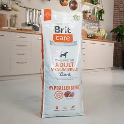 Сухий корм Brit Care Dog Hypoallergenic Adult Medium Breed для собак середніх порід, гіпоалергенний з ягням, 12 кг - мініатюра 8