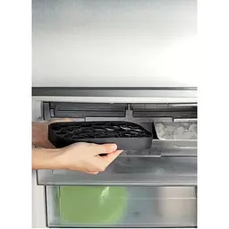 Коробка для льоду Lekue Ice & Ice Trays чорна (880247) - мініатюра 5