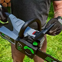 Пила ланцюгова акумуляторна EGO CS1610E (40 см, 20.5 м/с, 56 В, без акумуляторів та зарядного пристрою) - мініатюра 6