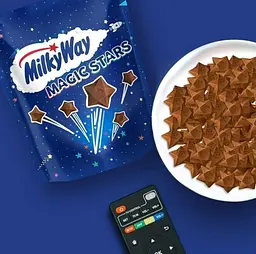 Шоколадні зірочки Milky Way Magic Stars Milk Chocolate Bites 100г - мініатюра 2