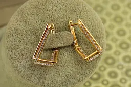 Сережки Xuping Jewelry Трикутник Модерн золотисті - мініатюра 2