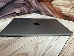 Ноутбук Apple MacBook Air 13.6" 2022 M2/24/512 (L3969K2D0Y) Б/в - мініатюра 7