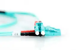 Волоконно-оптичний патч-корд Assmann, дуплекс, LC to LC MM OM3 50/125 μ, 2 м DK-2533-02/3 Turquoise - мініатюра 4