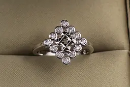 Кільце Xuping Jewelry ромб р 16 сріблясте