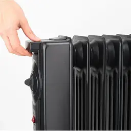 Масляний обігрівач Black+Decker 1500 Вт площа обігріву 15 кв.м чорний підлоговий (BXRA1500E) - мініатюра 3