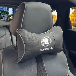 Подушка на підголовник з логотипом Skoda Екошкіра 3D Кольоровий лого Чорні-Сірий кант 1 шт
