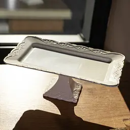 Тортівниця порцелянова  Yiwu  White Square 35.5х35.5 см квадратна на ніжці Yiwu 120-YH-HG060 - мініатюра 2