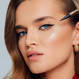 Підводка для очей Eveline Cosmetics Waterproof Variete Eyeliner ультра чорна 7 мл (LMKKEYEVARIE) - мініатюра 3