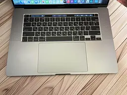 Ноутбук Apple MacBook Pro 16" 2019 i9-9880H/32/1TB (C02FV0EYMD6T) Б/в - мініатюра 2