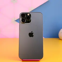 Смартфон Apple iPhone 13 Pro Max 256GB Graphite (MLLA3) Б/В [173005]