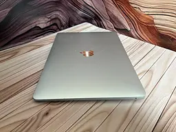 Ноутбук Apple MacBook Air 13" i5-8210Y/16/256 (FVFZ60M3LYWR) Б/в - мініатюра 5