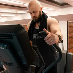Рушник спортивний дорожній з мікрофібри з чохлом Love You 60180 50х90 см чорний - мініатюра 4