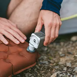 Багатофункціональний повітряний насос-ліхтар Naturehike CNK2550ZM012, зелений - мініатюра 6