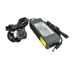 Блок живлення Merlion TOSHIBA 90W (02288 / LTO90/15-6,36*3,0)