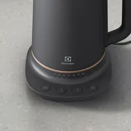 Електрочайник Electrolux E7K1-6BP - мініатюра 6