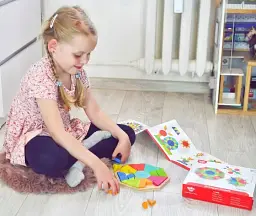 Дерев'яний пазл-мозаїка TooKY TOY, 73 елементи - мініатюра 5