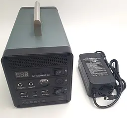 Акумуляторний інвертор-перетворювач напруги 400 Вт 96000 mAh Power Bank з розеткою 220 V та 12 V, зарядна станція Yachu 350.4 Wh 12,8 V/24 Ah/400 W - мініатюра 7